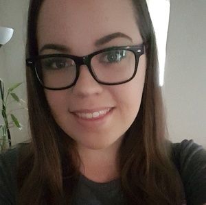 Meet your Posher, Shelbie